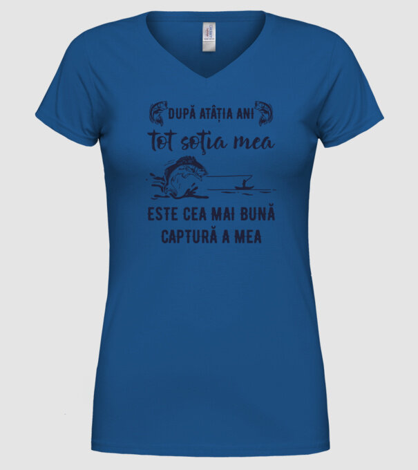 după atâția ani, tot soția mea este cea mai bună captură a mea model albastru regal pe tricou