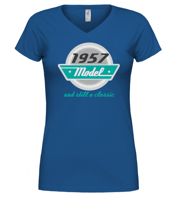  model  pe tricou