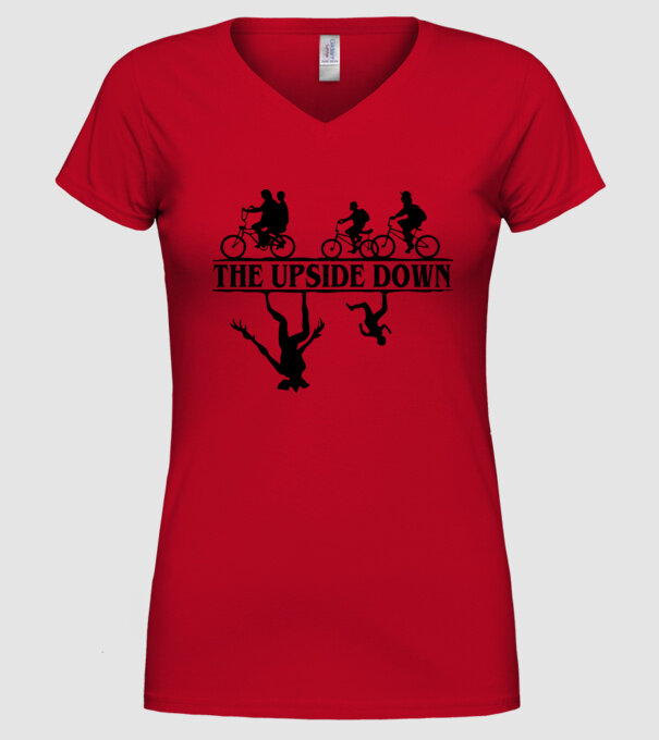 upside down model roșu pe tricou
