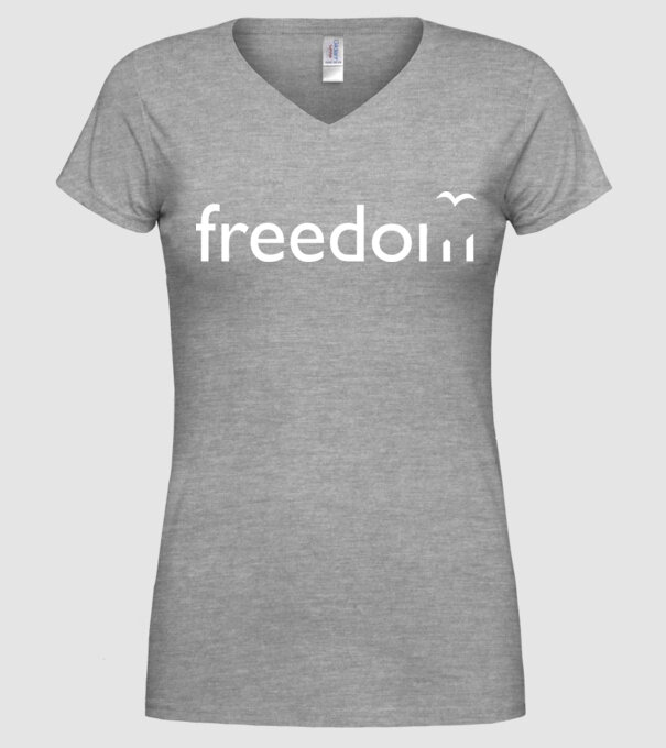 Freedom model gri pe tricou