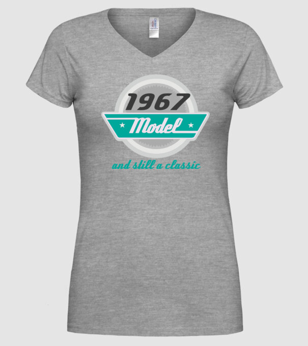Model and still a classic - 1967 model gri pe tricou
