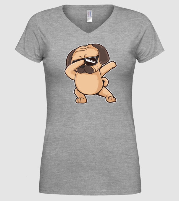 Mops DAB model gri pe tricou