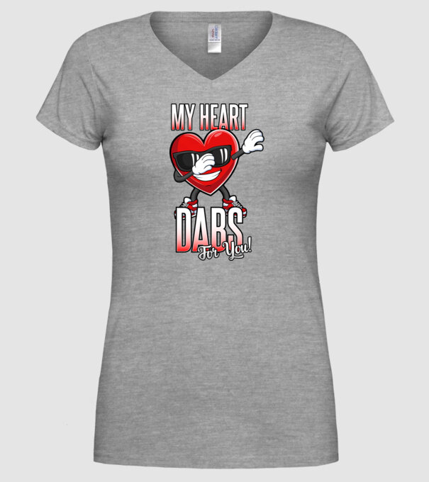 My Heart Dabs For You model gri pe tricou