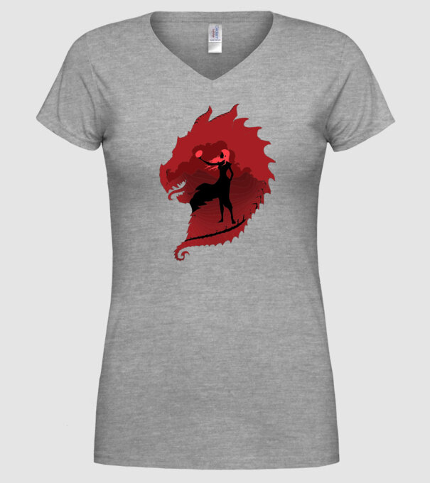 The Dragon model gri pe tricou