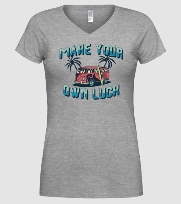 Autobuze model gri pe tricou