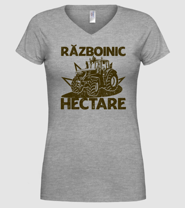 Războinic Hectare model gri pe tricou