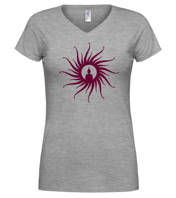  model  pe tricou