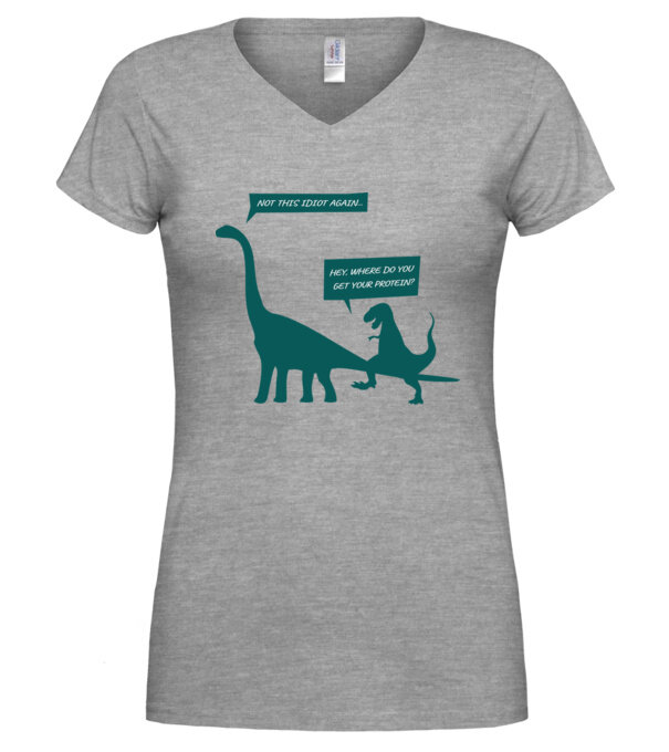  model  pe tricou