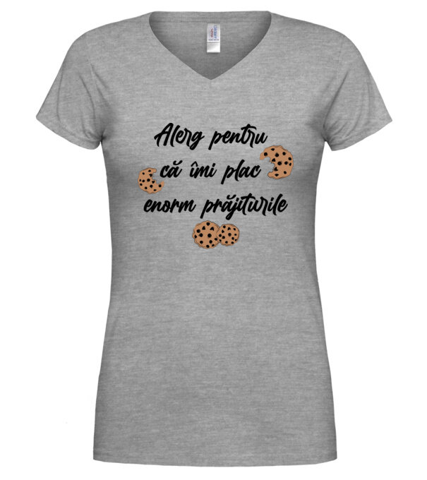  model  pe tricou