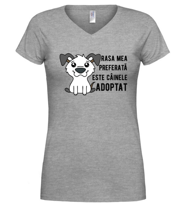  model  pe tricou