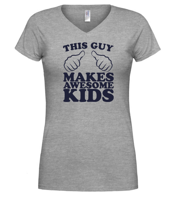  model  pe tricou