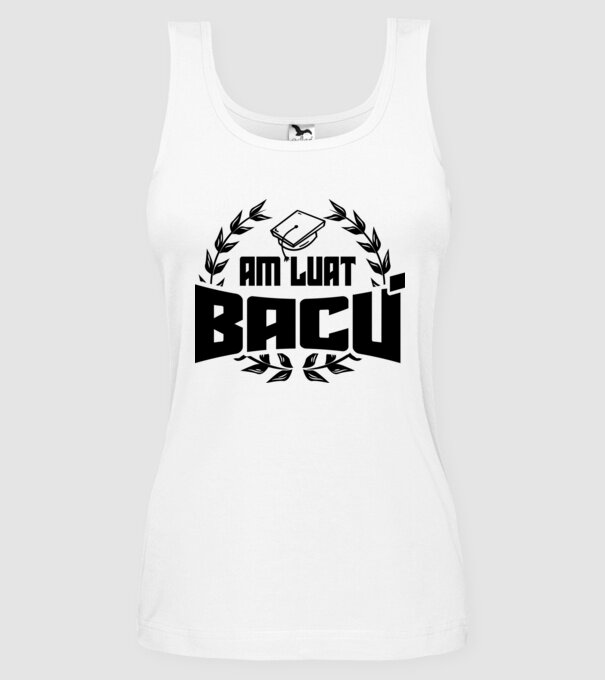 Am luat bacu model alb pe tricou