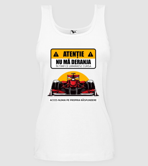 Atenție model alb pe tricou