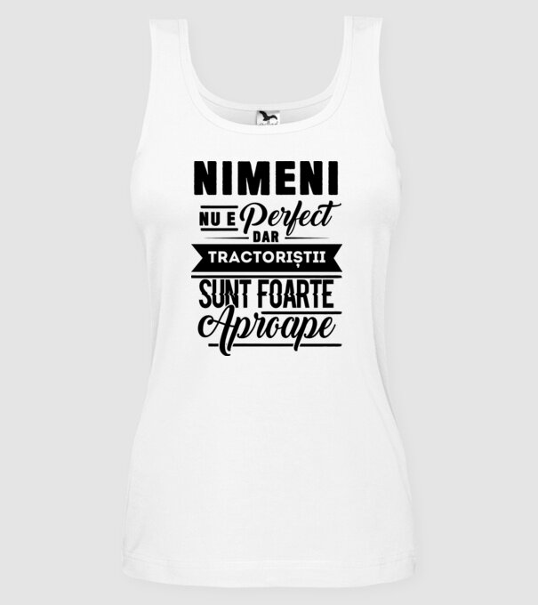 Nimeni nu e perfect, dar tractoriștii sunt foarte aproape model alb pe tricou