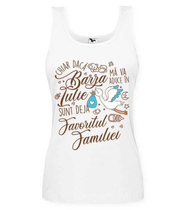  model  pe tricou