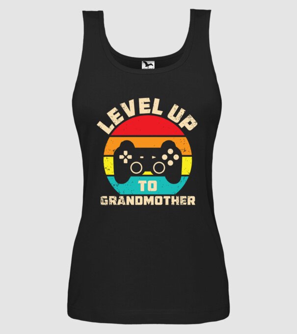 Level Up Grandmother model negru pe tricou