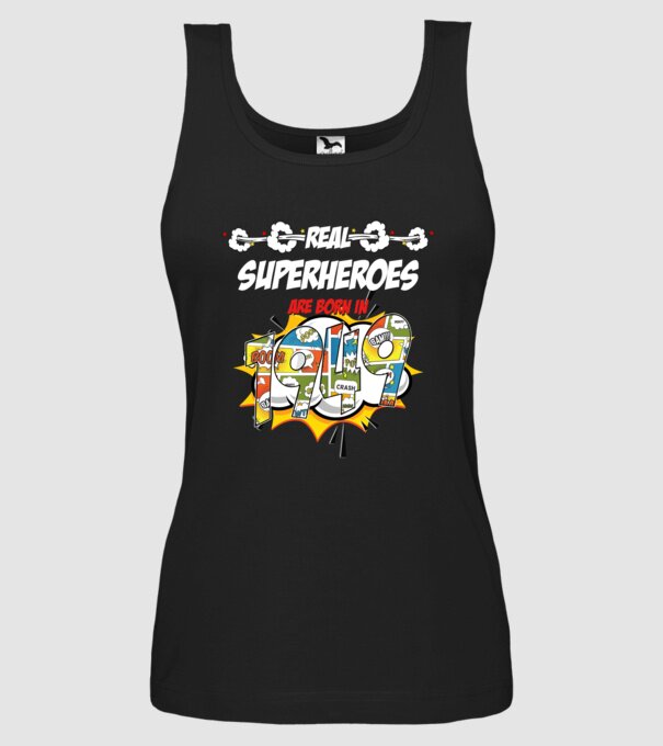 real superheroes are born in 1949 model negru pe tricou