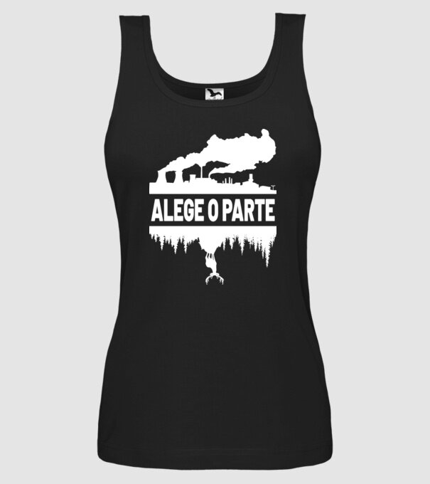 Alege o parte model negru pe tricou