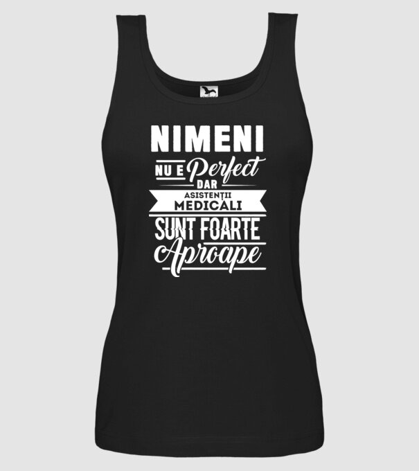 Nimeni nu e perfect, dar asistenții medicali sunt foarte aproape model negru pe tricou
