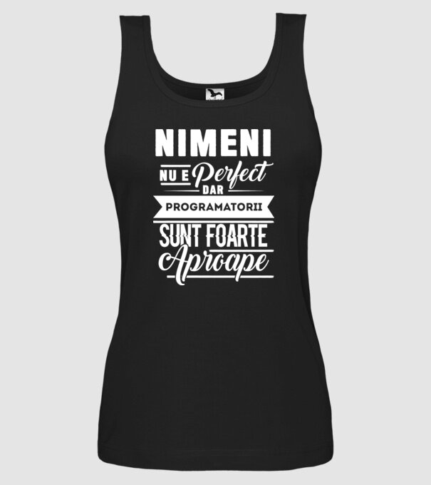Nimeni nu e perfect, dar programatorii sunt foarte aproape model negru pe tricou
