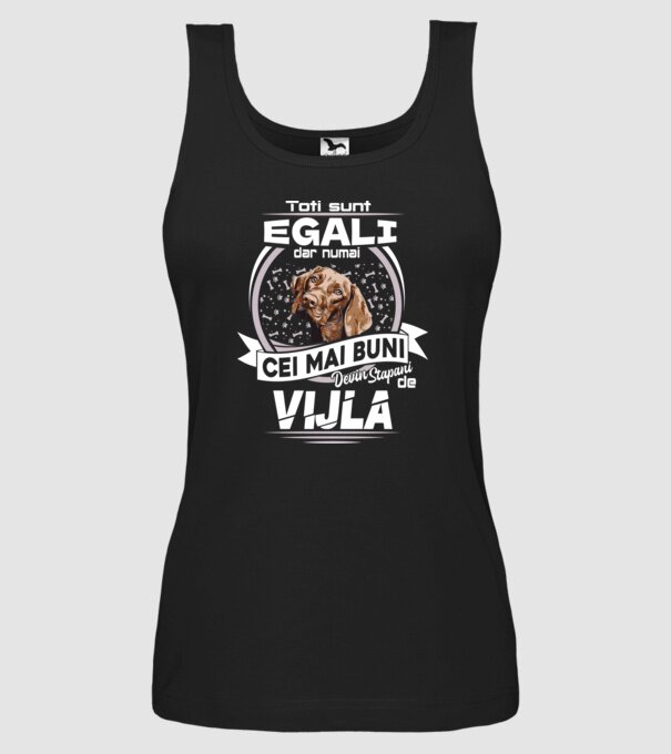 Toți sunt egali, dar numai cei mai buni devin stăpâni de vijla lght model negru pe tricou