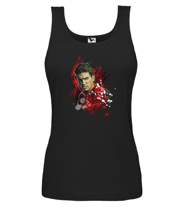  model  pe tricou
