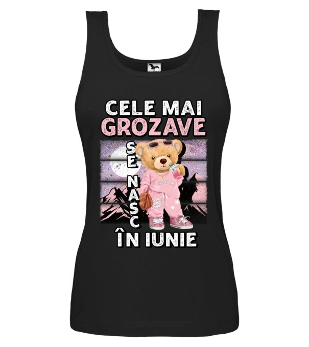  model  pe tricou