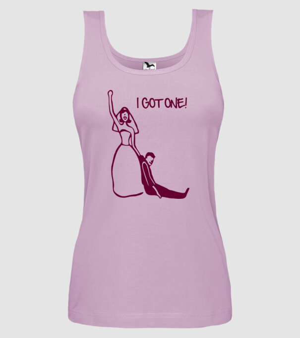 i got one model liliachiu pe tricou