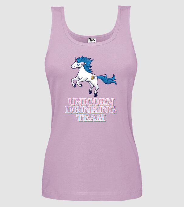 Unicorn drinking team model liliachiu pe tricou