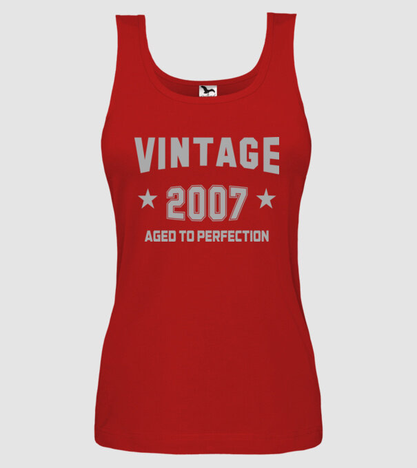 Vintage - 2007 model roșu pe tricou