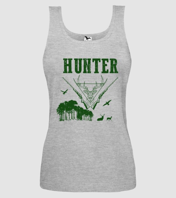 Vânător model gri pe tricou