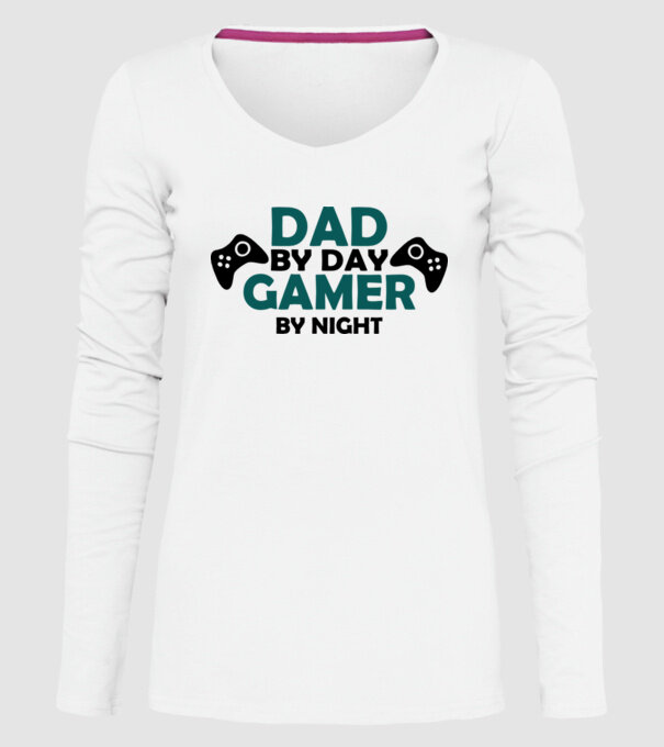 Dad by day gamer by night model alb pe tricou
