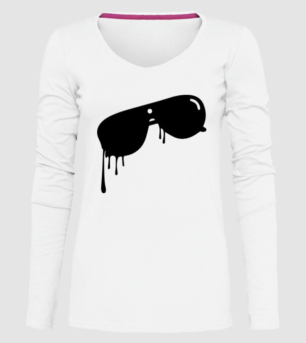 Ne topim model alb pe tricou
