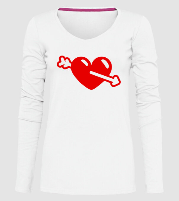 inimă cu săgeată model alb pe tricou