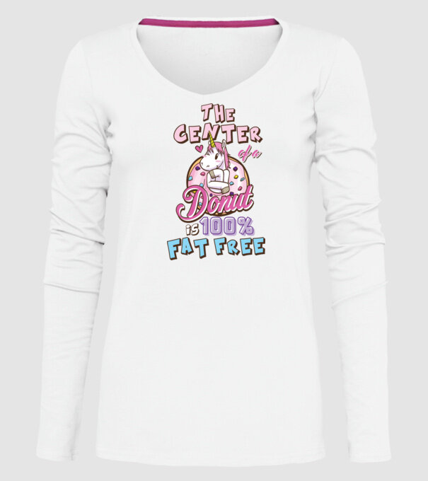 The center of a donut model alb pe tricou