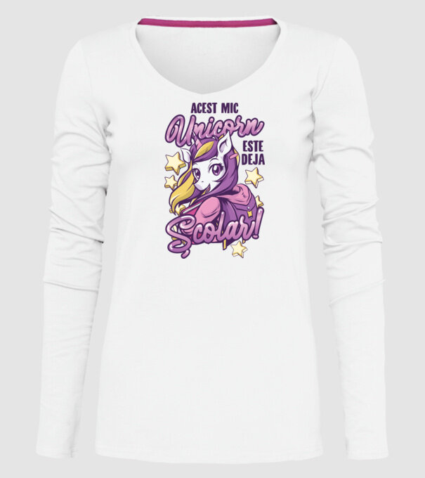 Acest mic unicorn este deja școlar model alb pe tricou