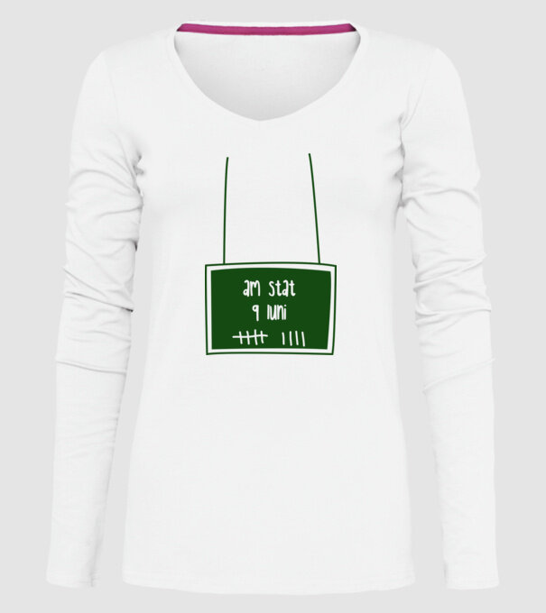 am stat 9 luni model alb pe tricou
