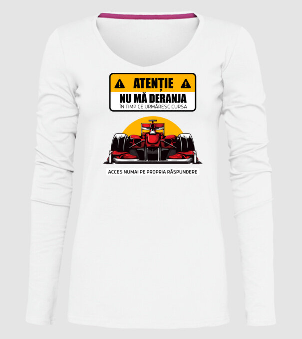 Atenție model alb pe tricou
