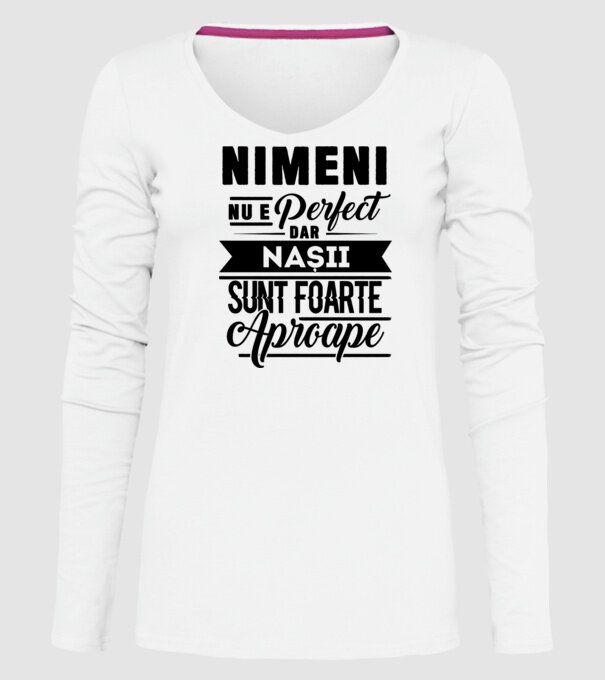 Nimeni nu e perfect, dar nașii sunt foarte aproape model alb pe tricou