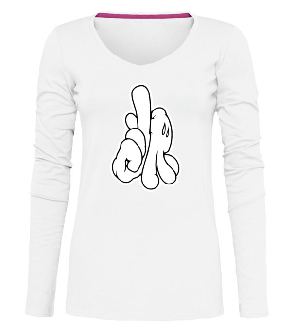  model  pe tricou