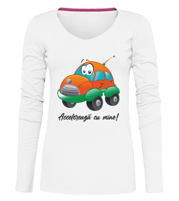  model  pe tricou