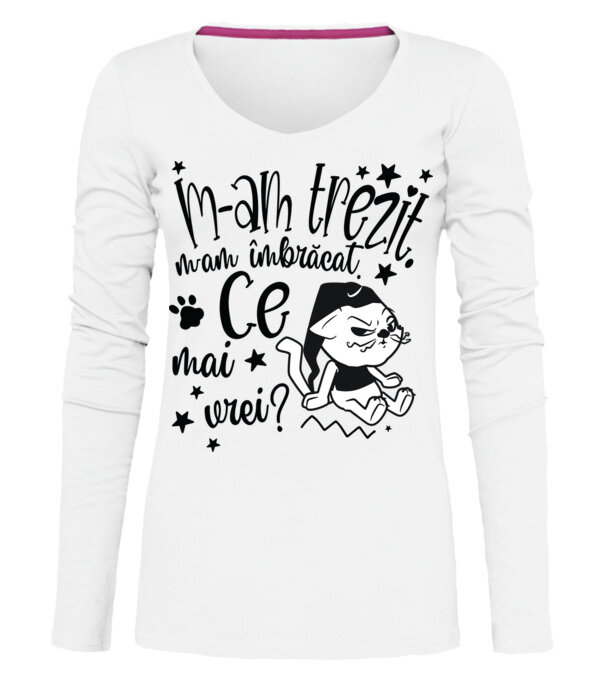  model  pe tricou