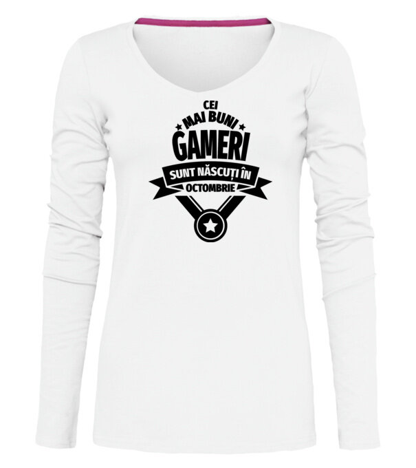  model  pe tricou