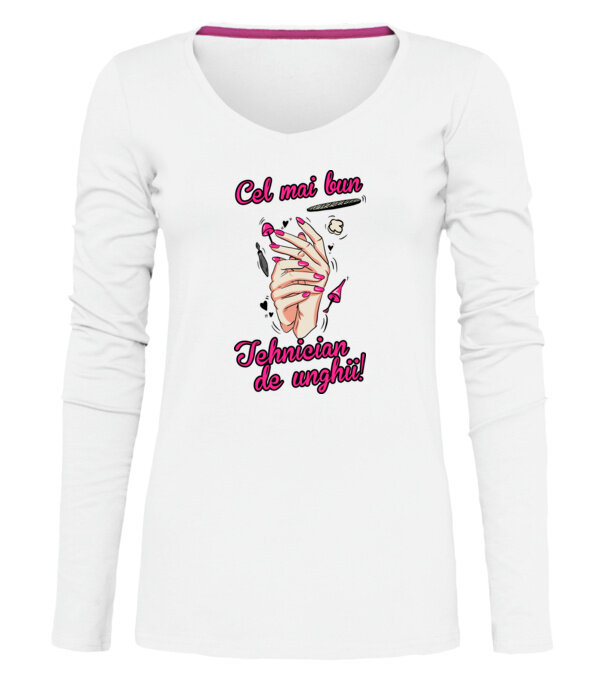  model  pe tricou