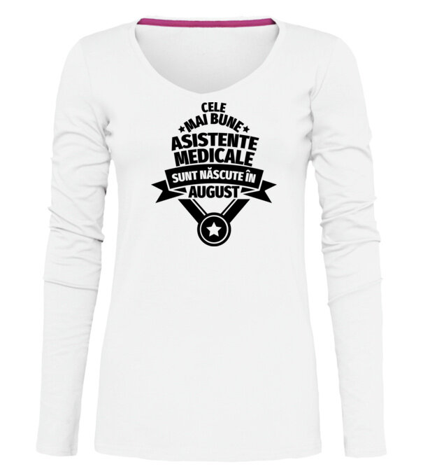  model  pe tricou