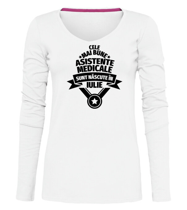  model  pe tricou