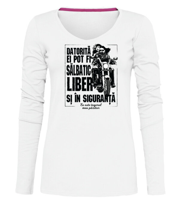  model  pe tricou