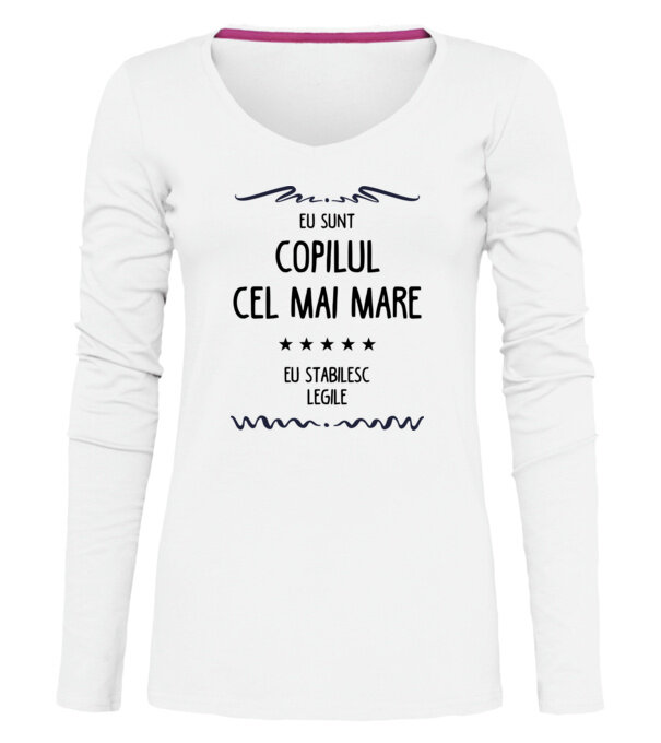  model  pe tricou