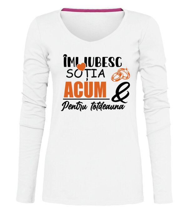  model  pe tricou