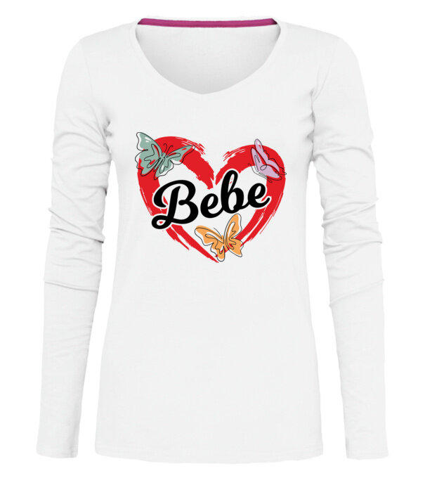  model  pe tricou